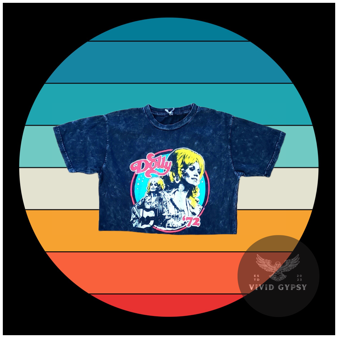 Queen of Country 72’ - Vintage Crop Top