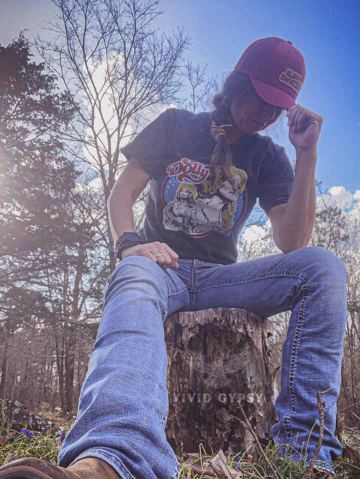 The Queen of Country - Vintage Tee