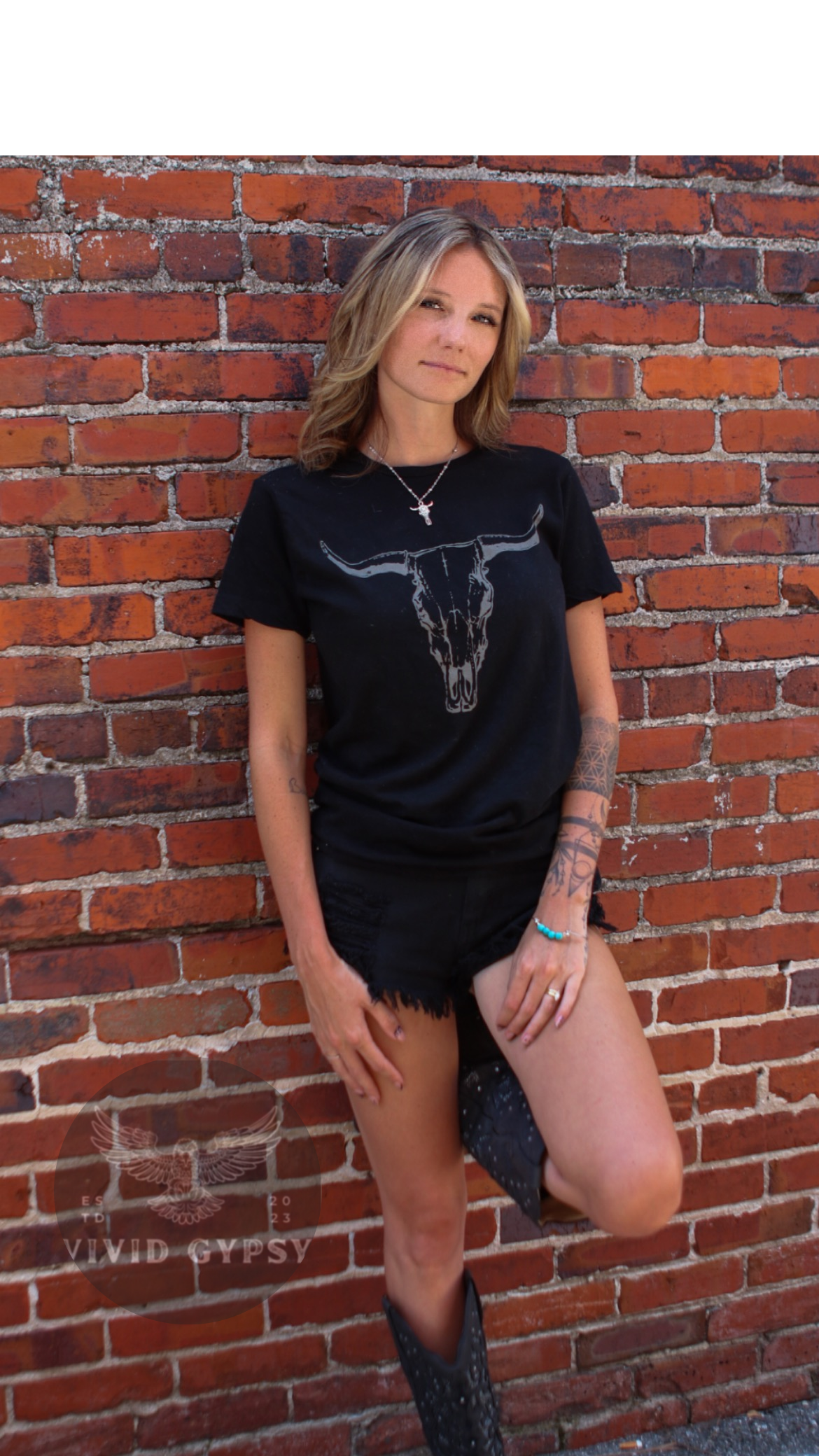 Longhorn Skull - T-Shirt