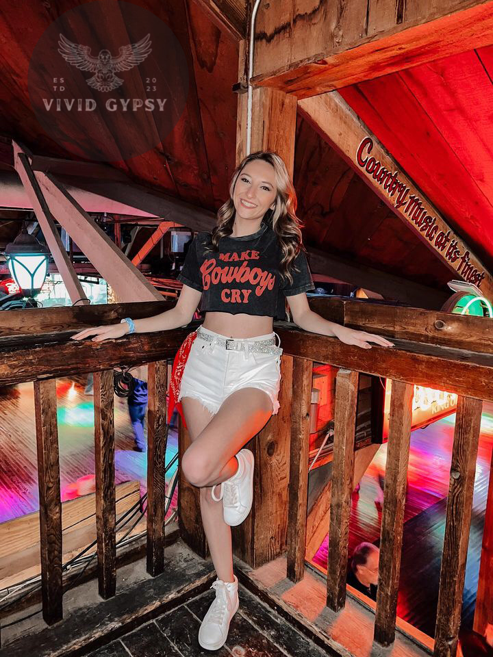 Make Cowboys Cry - Vintage Crop Top