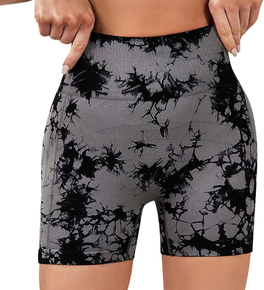 Storm Chaser Seamless Scrunch Shorts